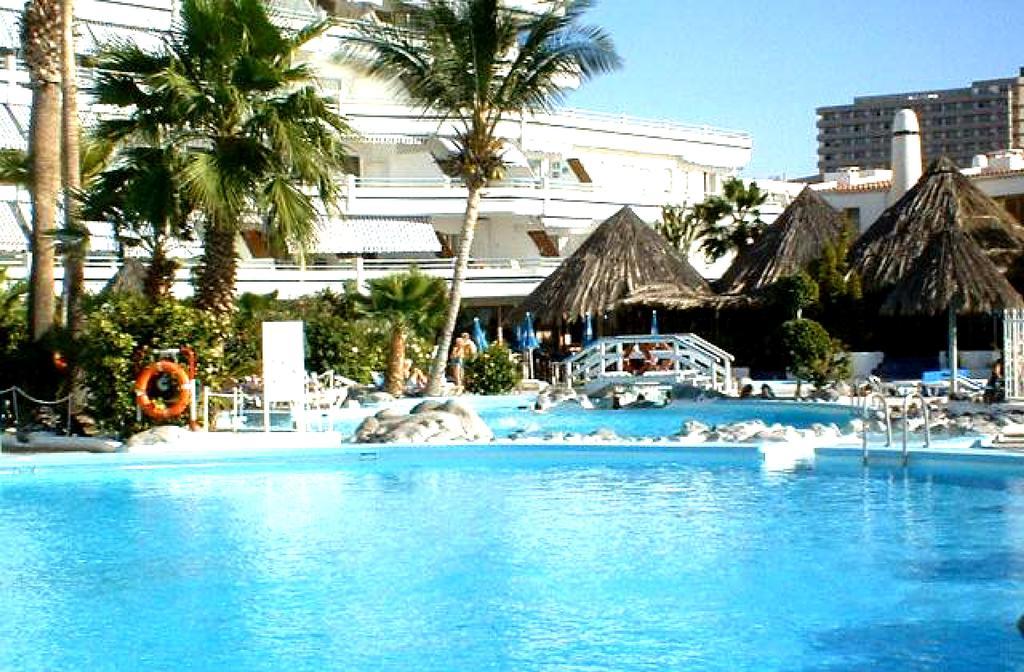 Club Atlantis Aparthotel Ocean View Costa Adeje  Zewnętrze zdjęcie